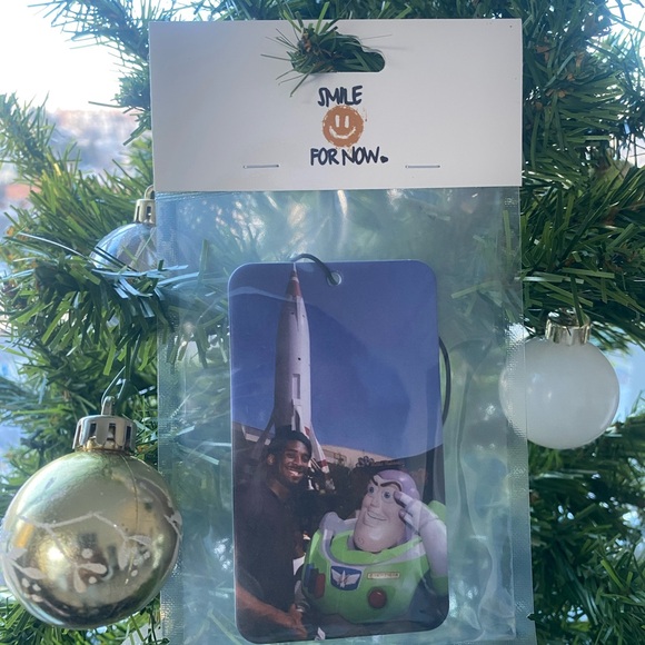 Hanging Car  / Room Air Freshener - Chanel - Kobe x Buzz Lightyear - Picture 2 of 2